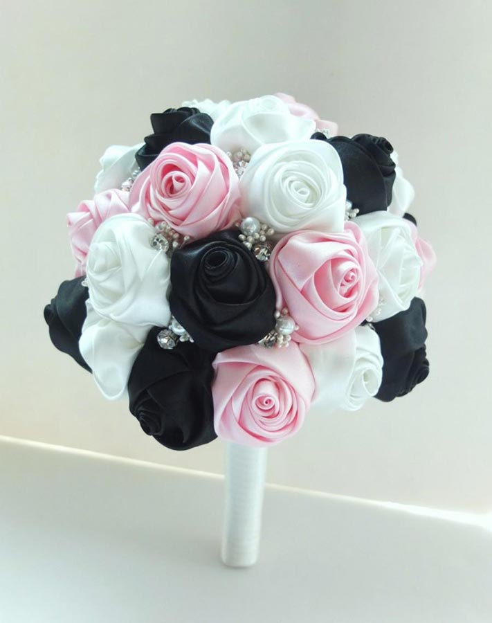 bouquet sposa rosa e nero