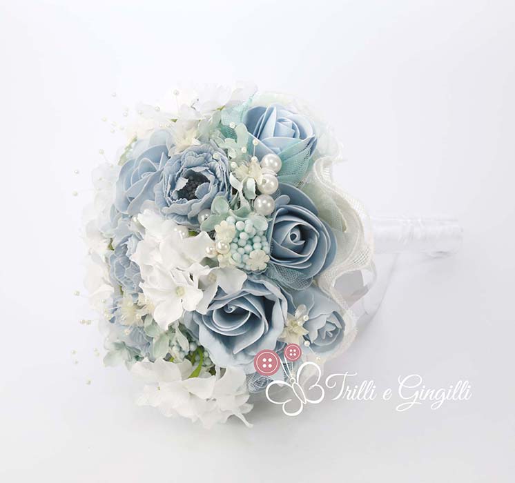 bouquet sposa azzurro e bianco