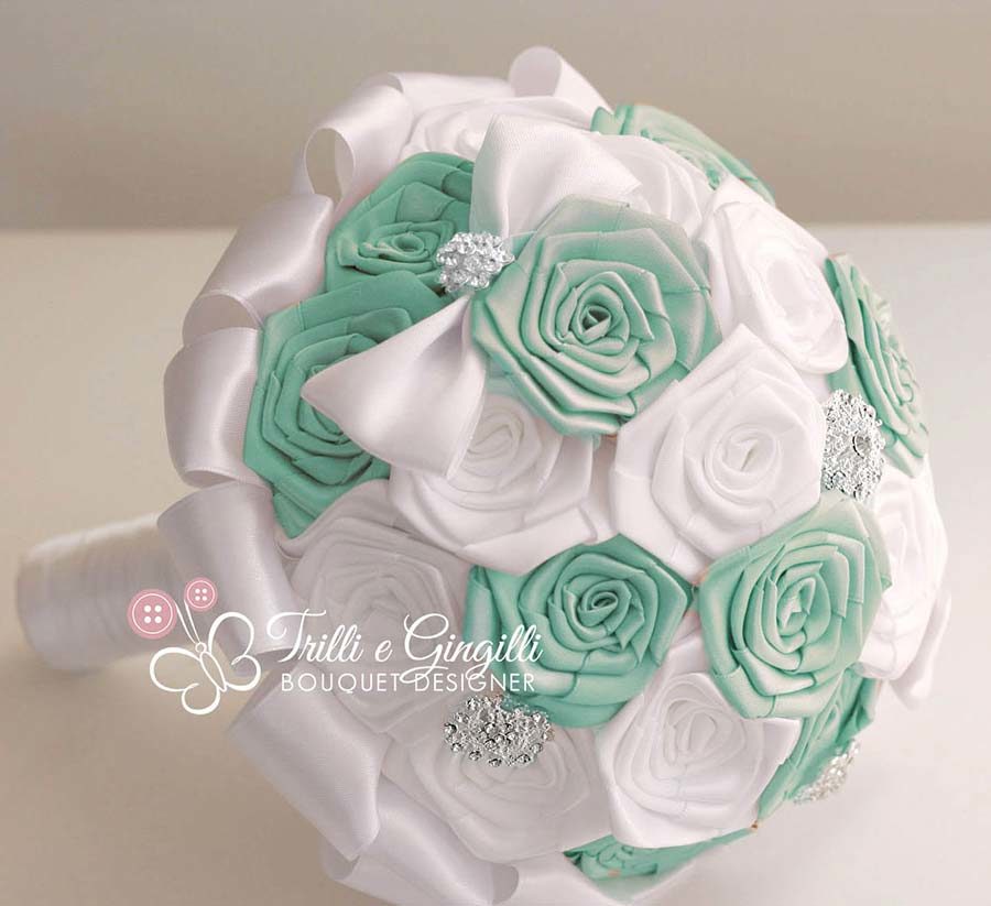 bouquet sposa rose raso tiffany