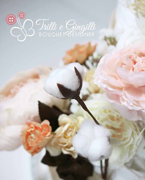 bouquet con fiocchi di cotone