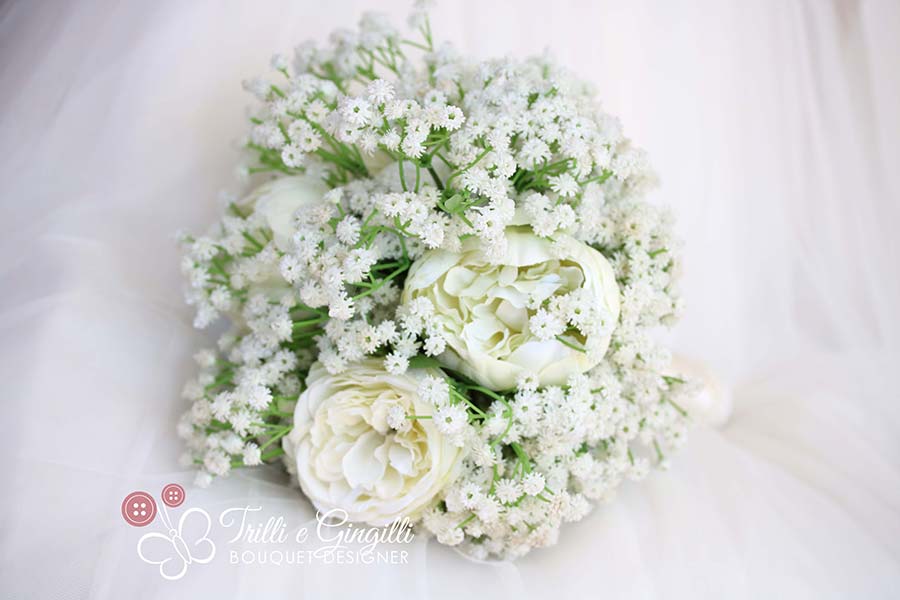 bouquet semplice peonie gypsophilia