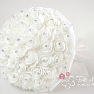 bouquet roselline bianche strass