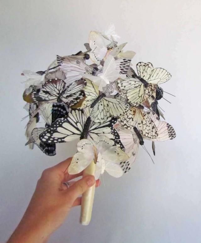 Bouquet di farfalle bianche e nere